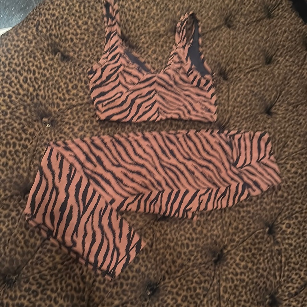 Varley s leggings & L Bra Top Set